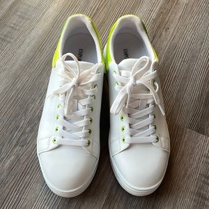 Emporio Armani Trainers Neon Heel tab sneakers